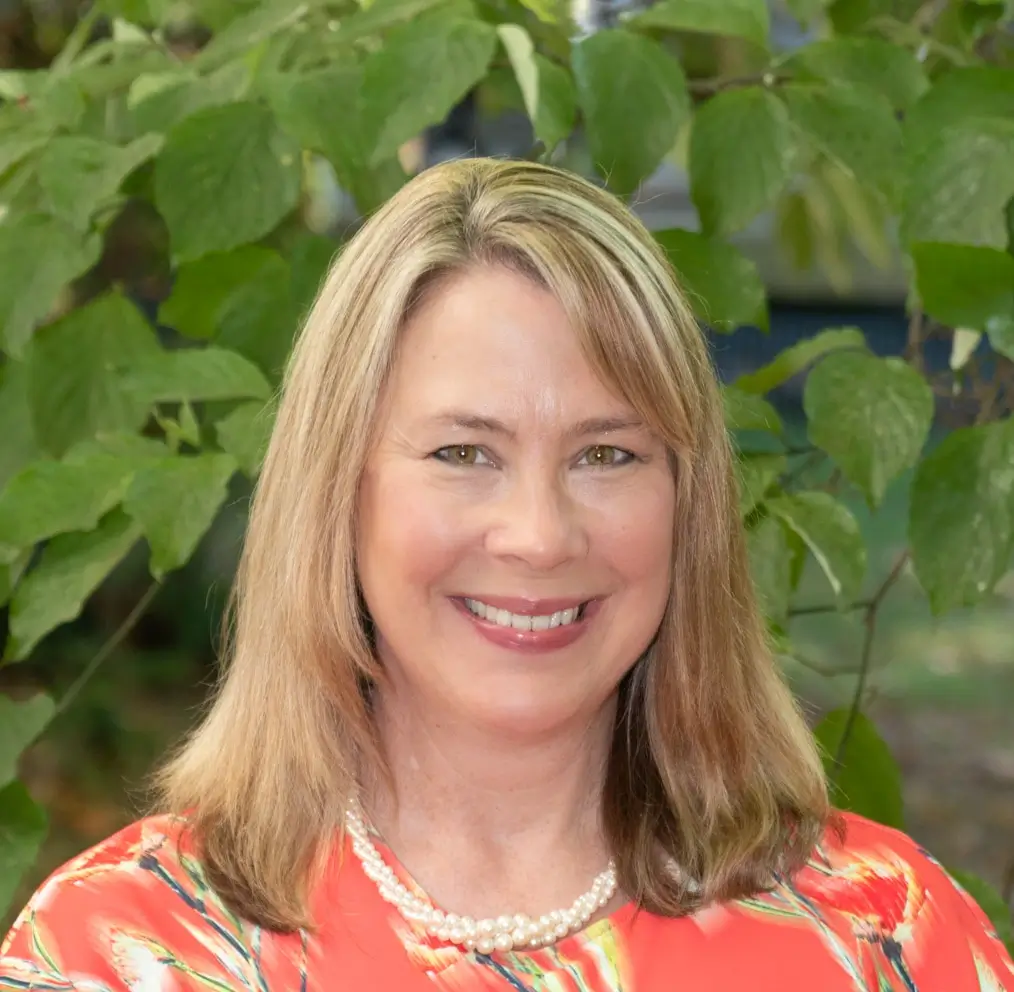 Lisa Hawkins-Eidson